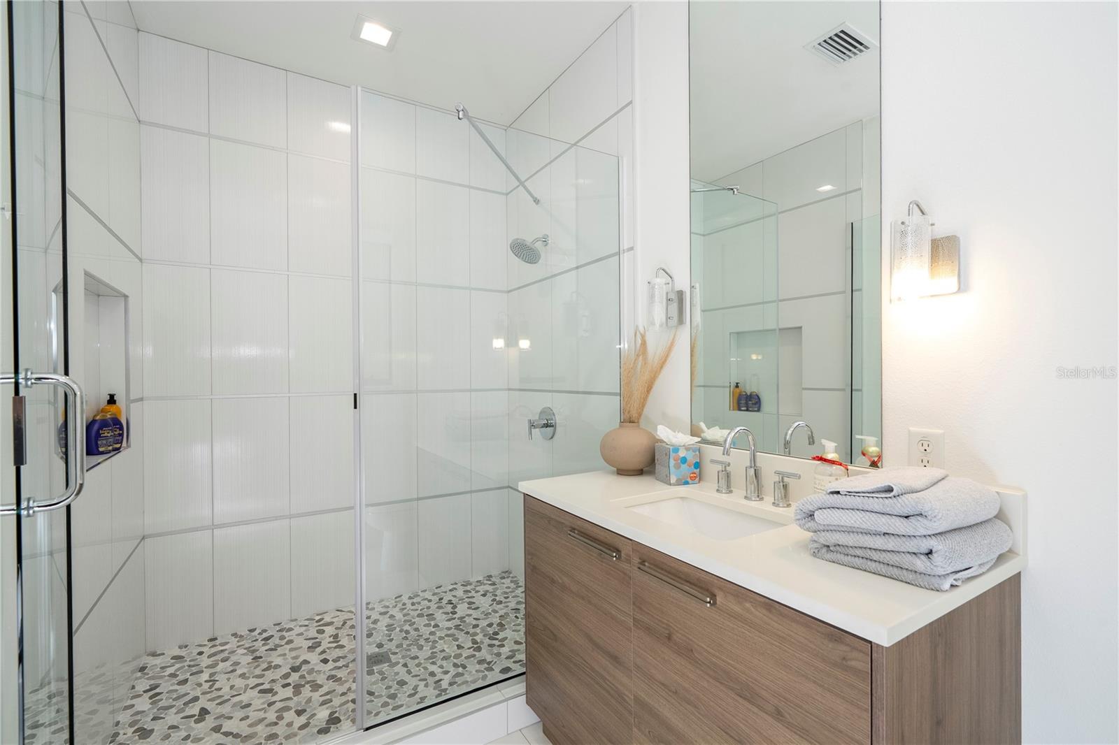 CONWILL ESTATES - Residential