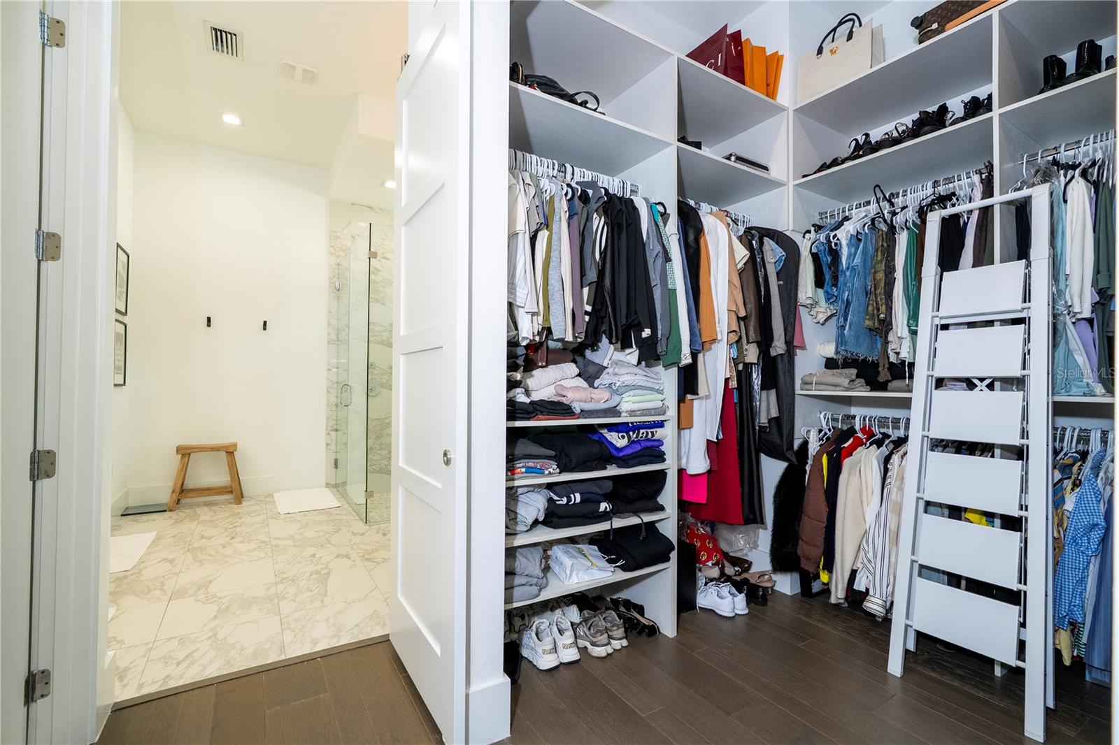 CONWILL ESTATES - Residential