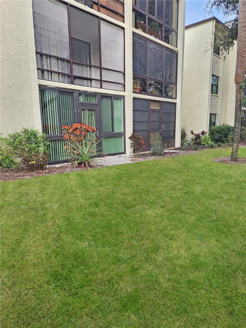 Photo of 14130 Rosemary Lane #6107, Largo, FL 33774 (MLS # TB8457549)