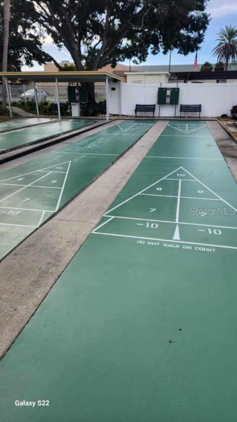 LAKEVIEW OF LARGO - Residential