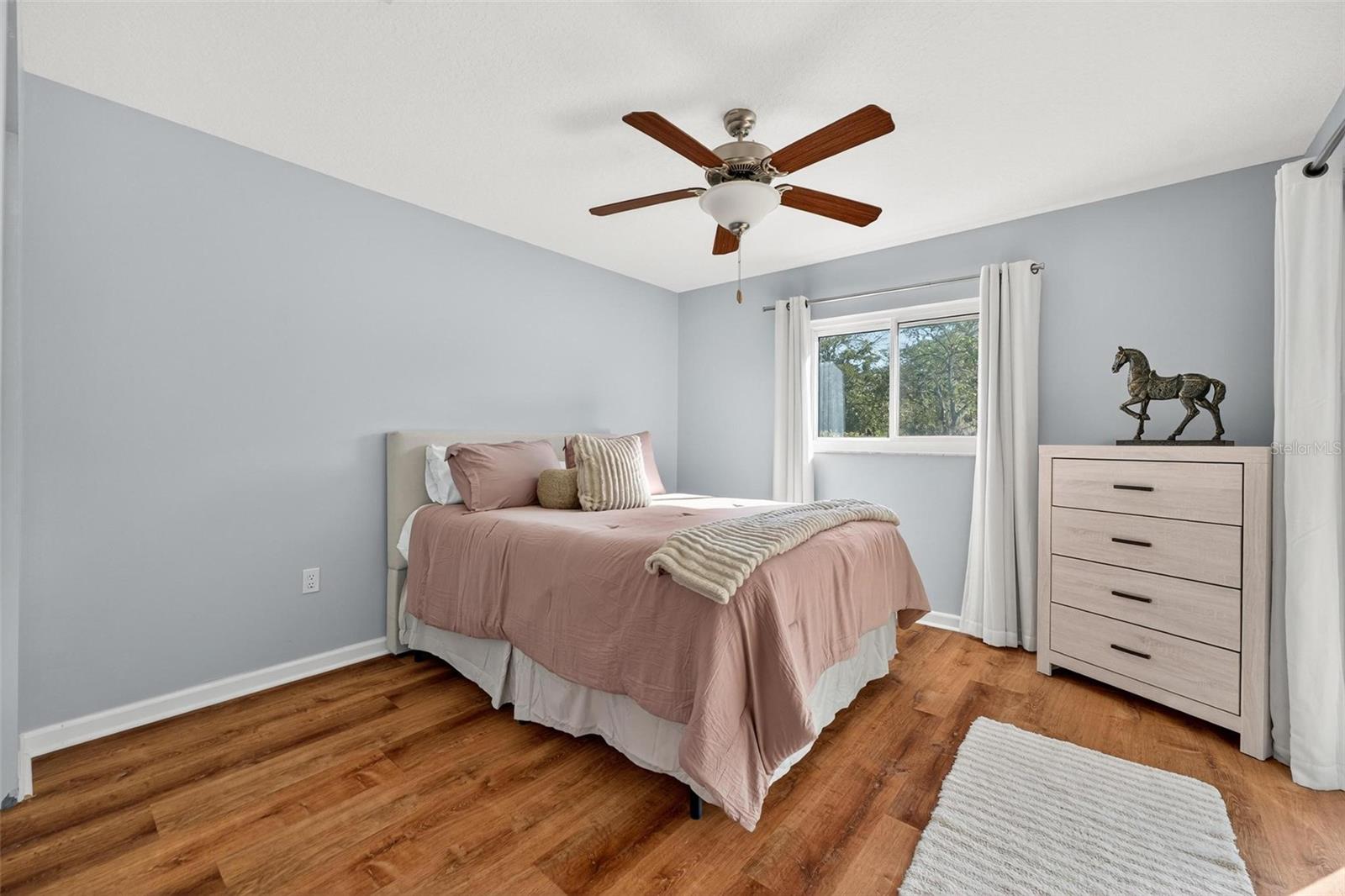 OCALA PALMS UN I - Residential Lease