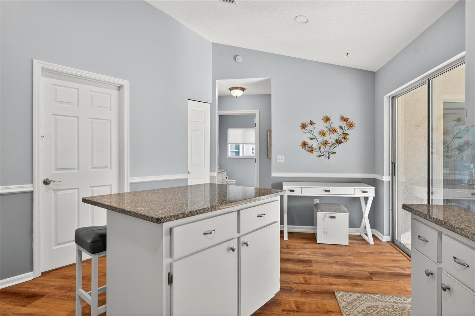 OCALA PALMS UN I - Residential Lease