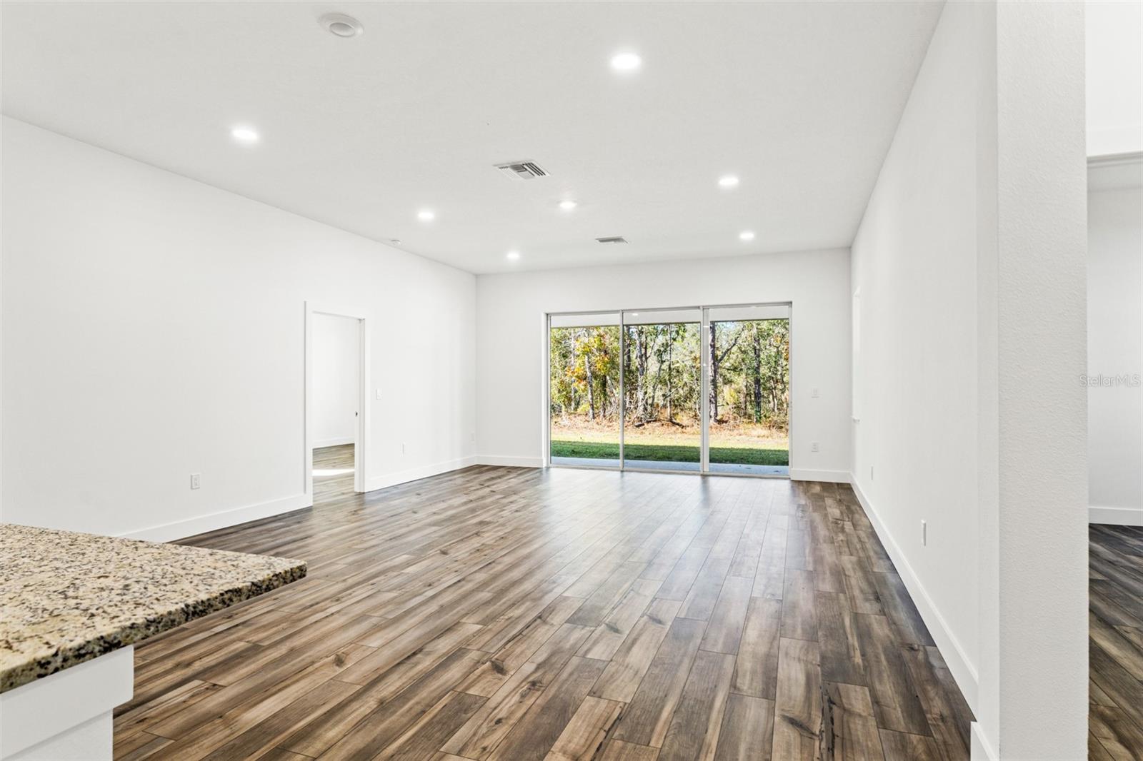 ROYAL HIGHLANDS UNIT 7 - Residential