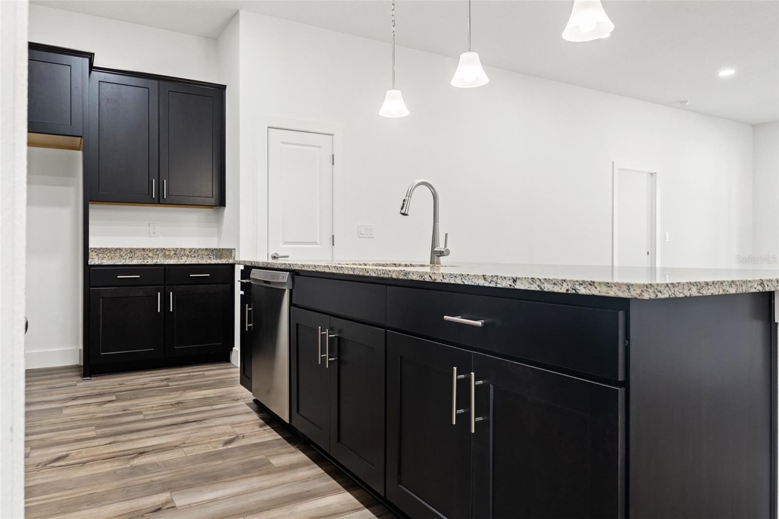 ROYAL HIGHLANDS UNIT 7 - Residential