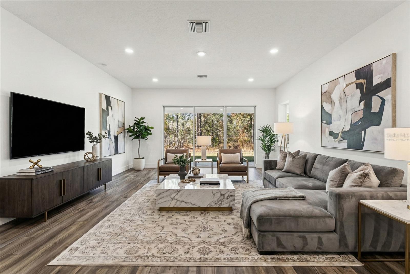 ROYAL HIGHLANDS UNIT 7 - Residential