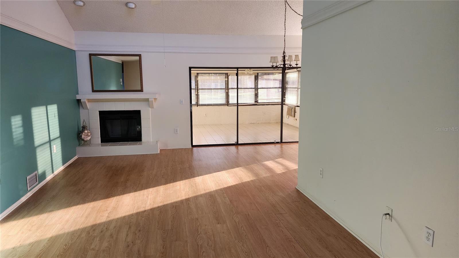 3409 AVENIDA MADERA A
