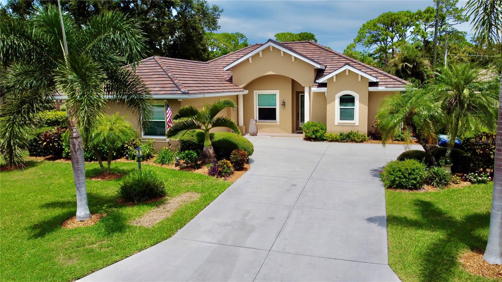 PARK TRACE ESTATES - Residential