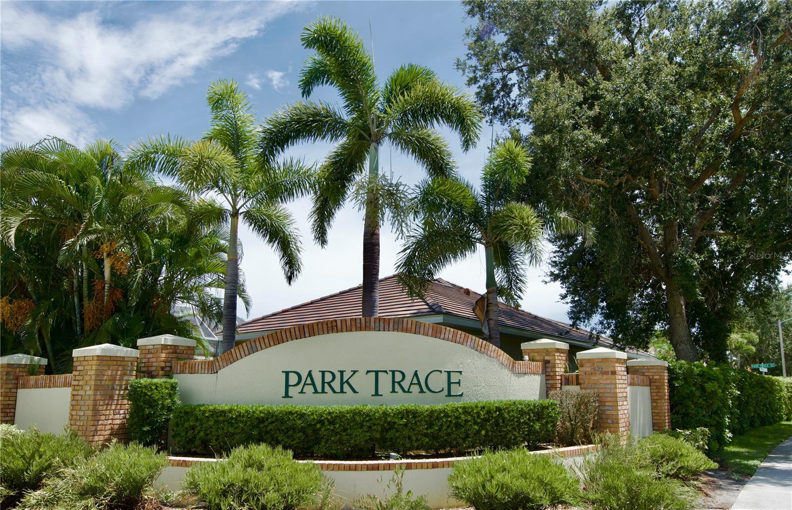 PARK TRACE ESTATES - Residential