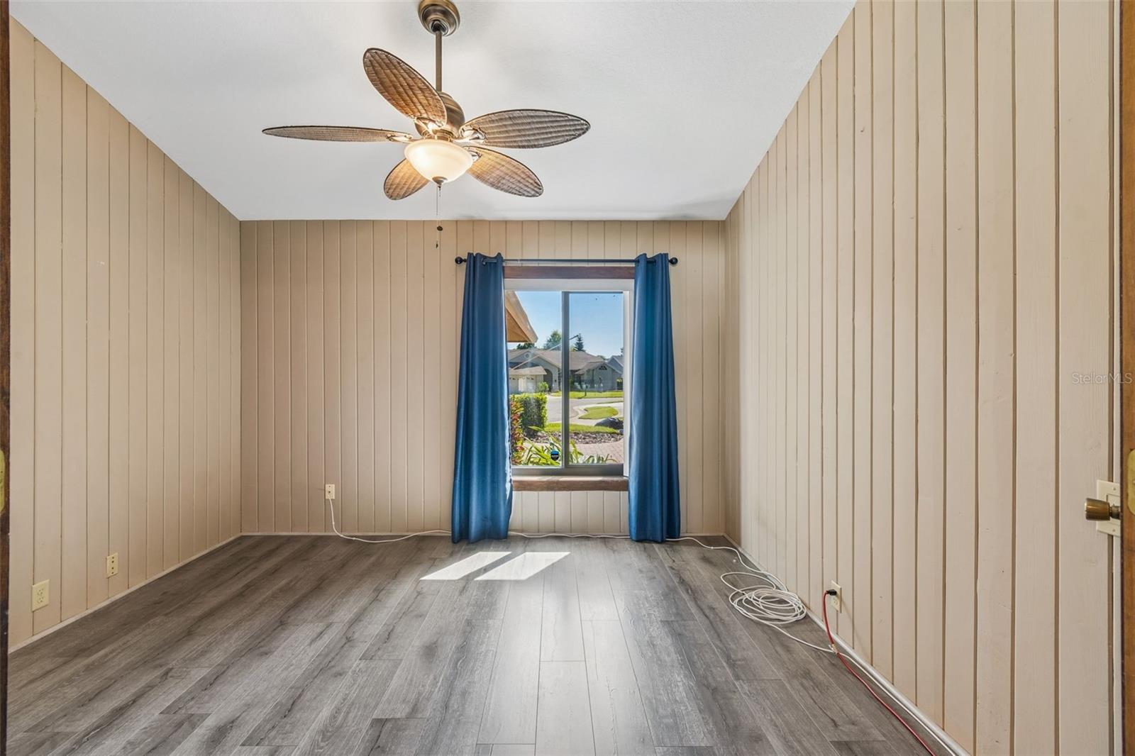 BERKLEY WOODS - Residential