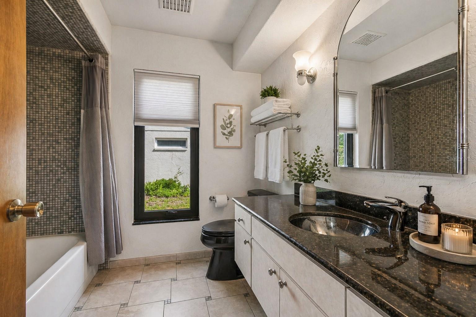 BERKLEY WOODS - Residential