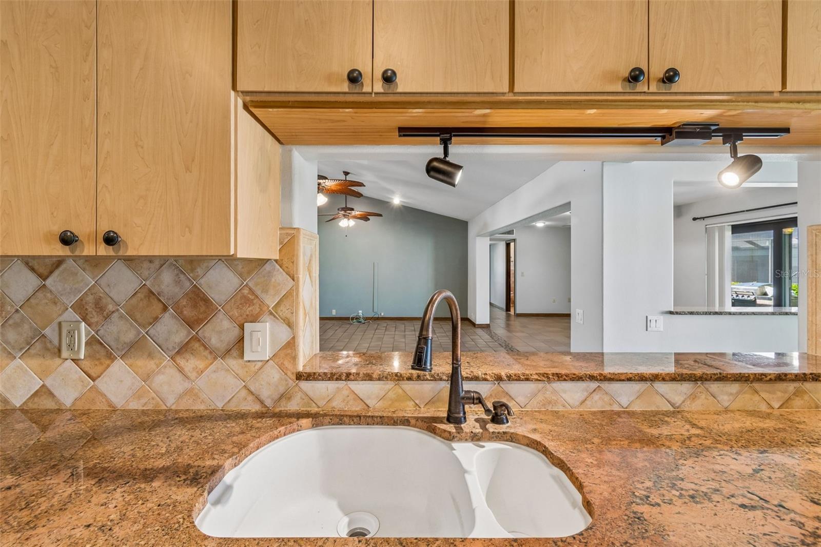 BERKLEY WOODS - Residential