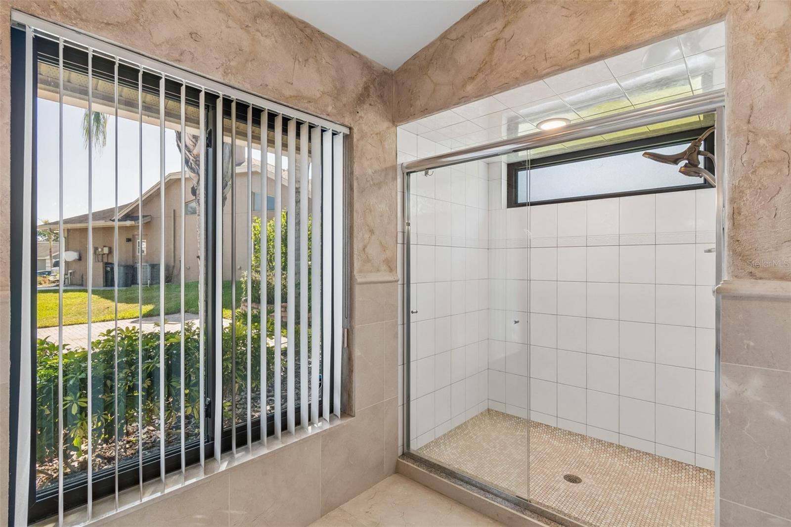 BERKLEY WOODS - Residential