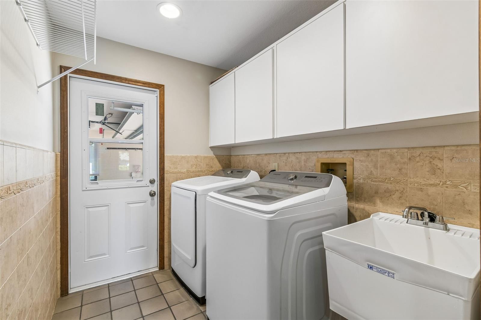 BERKLEY WOODS - Residential