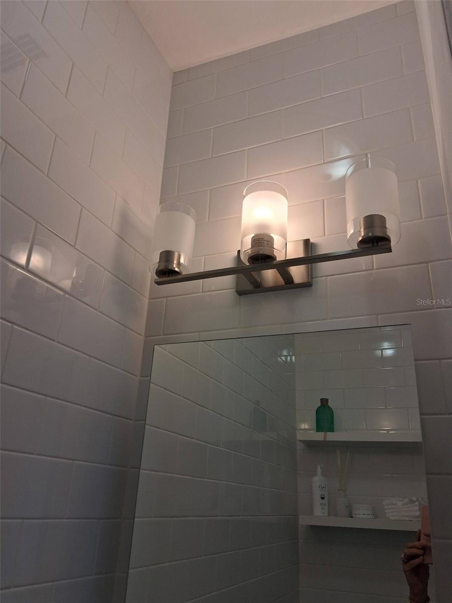 NAILS - Residential Lease