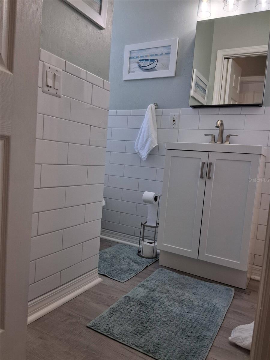 NAILS - Residential Lease