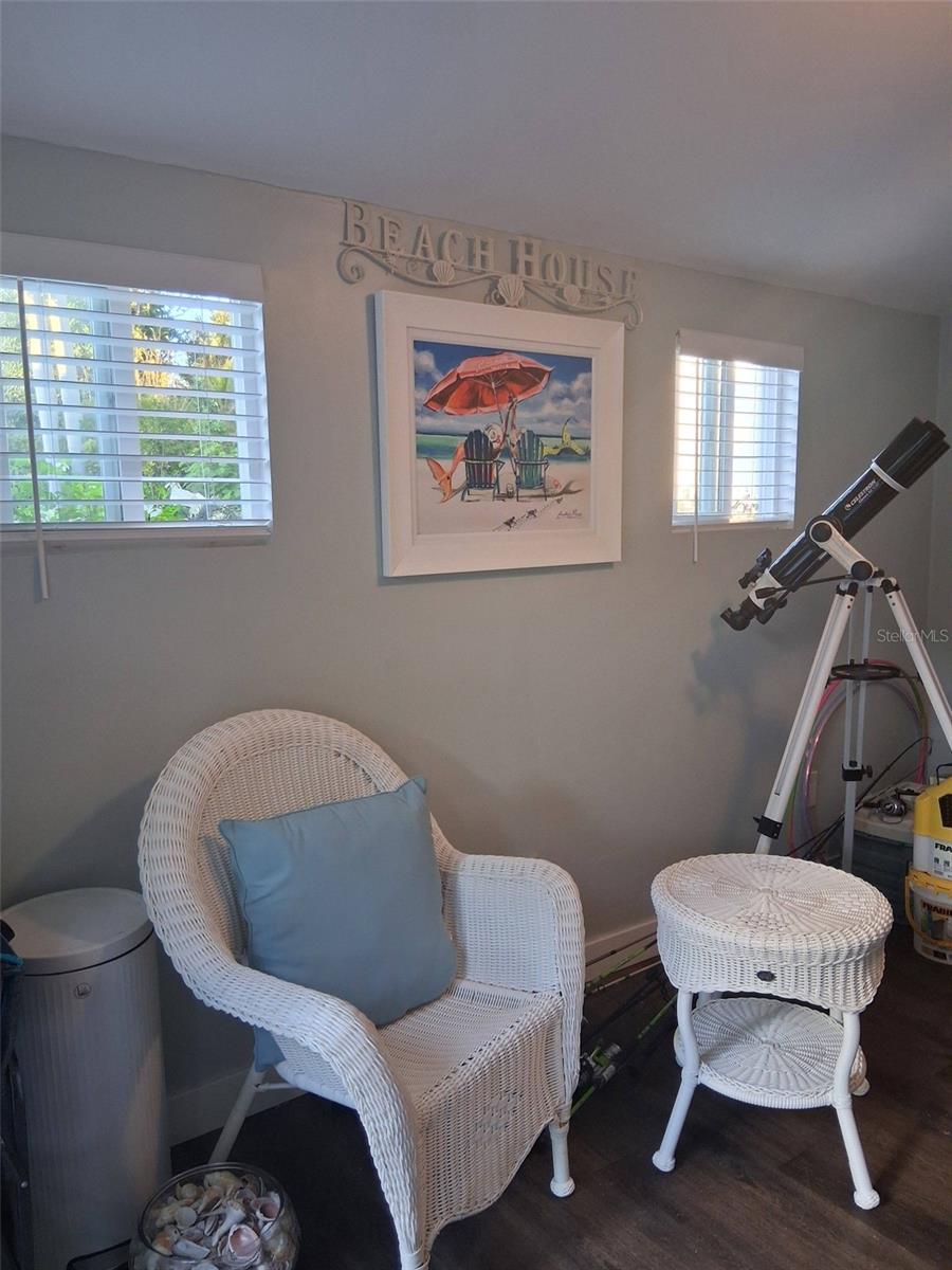 NAILS - Residential Lease