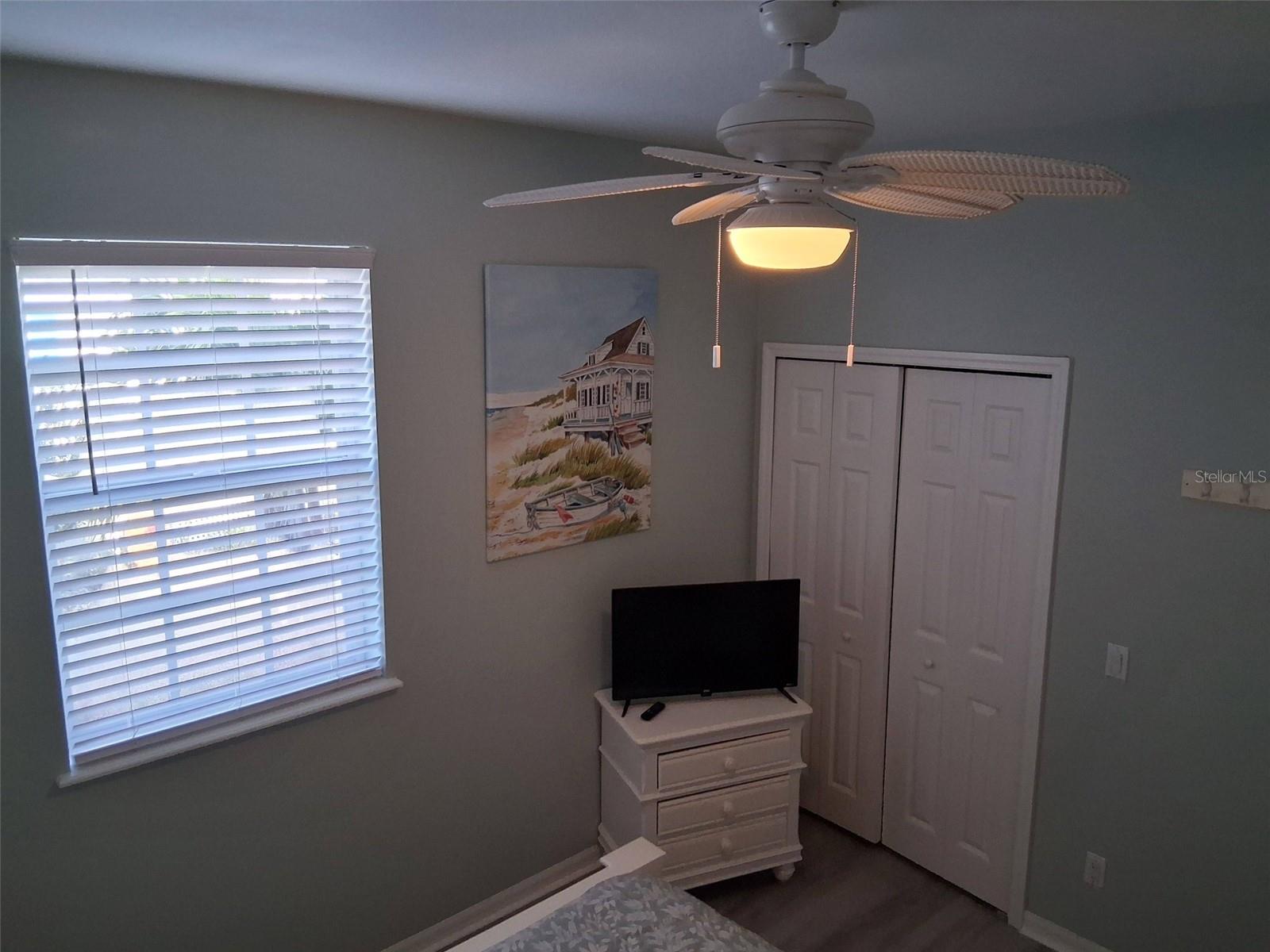 NAILS - Residential Lease