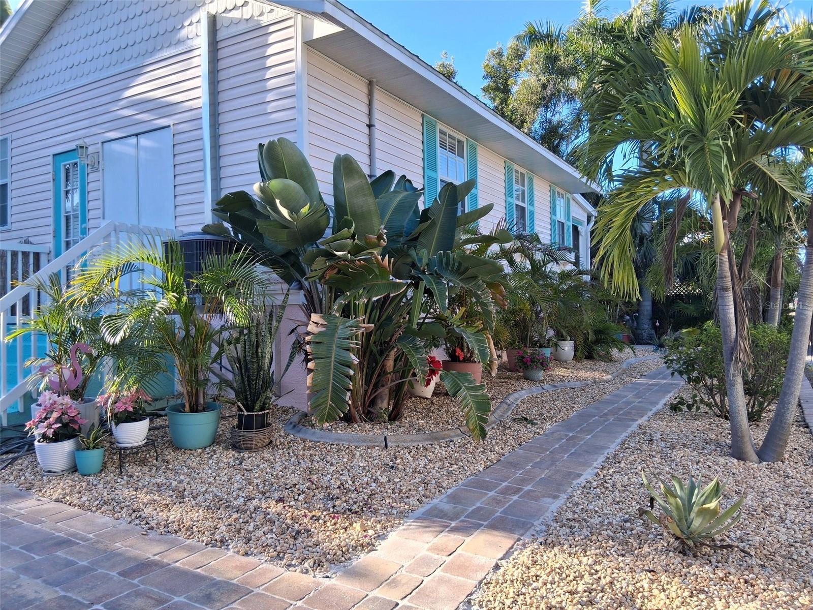 NAILS - Residential Lease