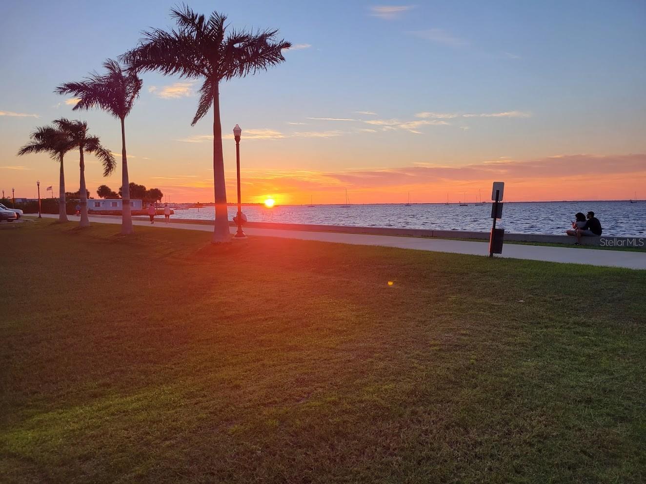 NAILS - Residential Lease