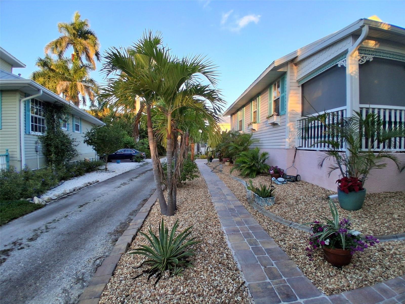 NAILS - Residential Lease