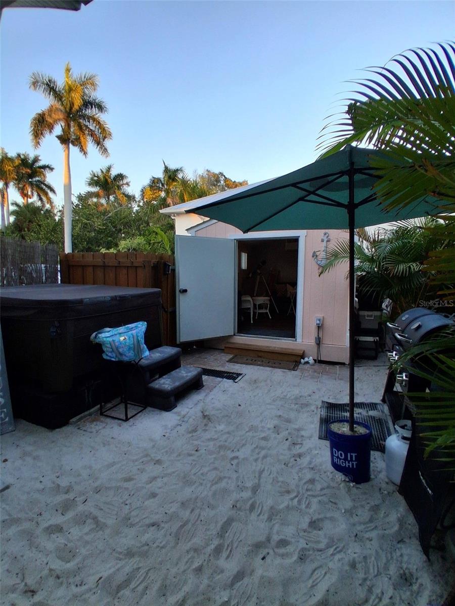 NAILS - Residential Lease