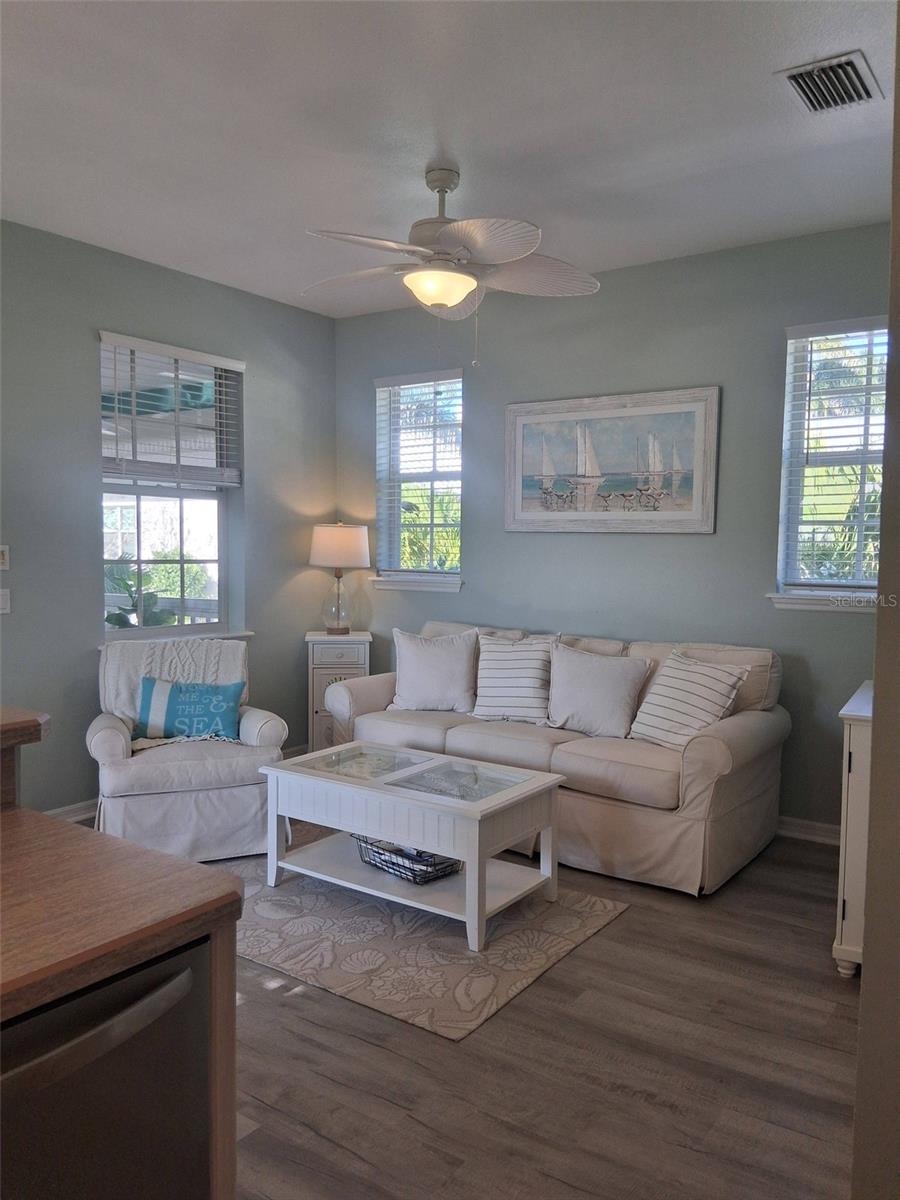 NAILS - Residential Lease