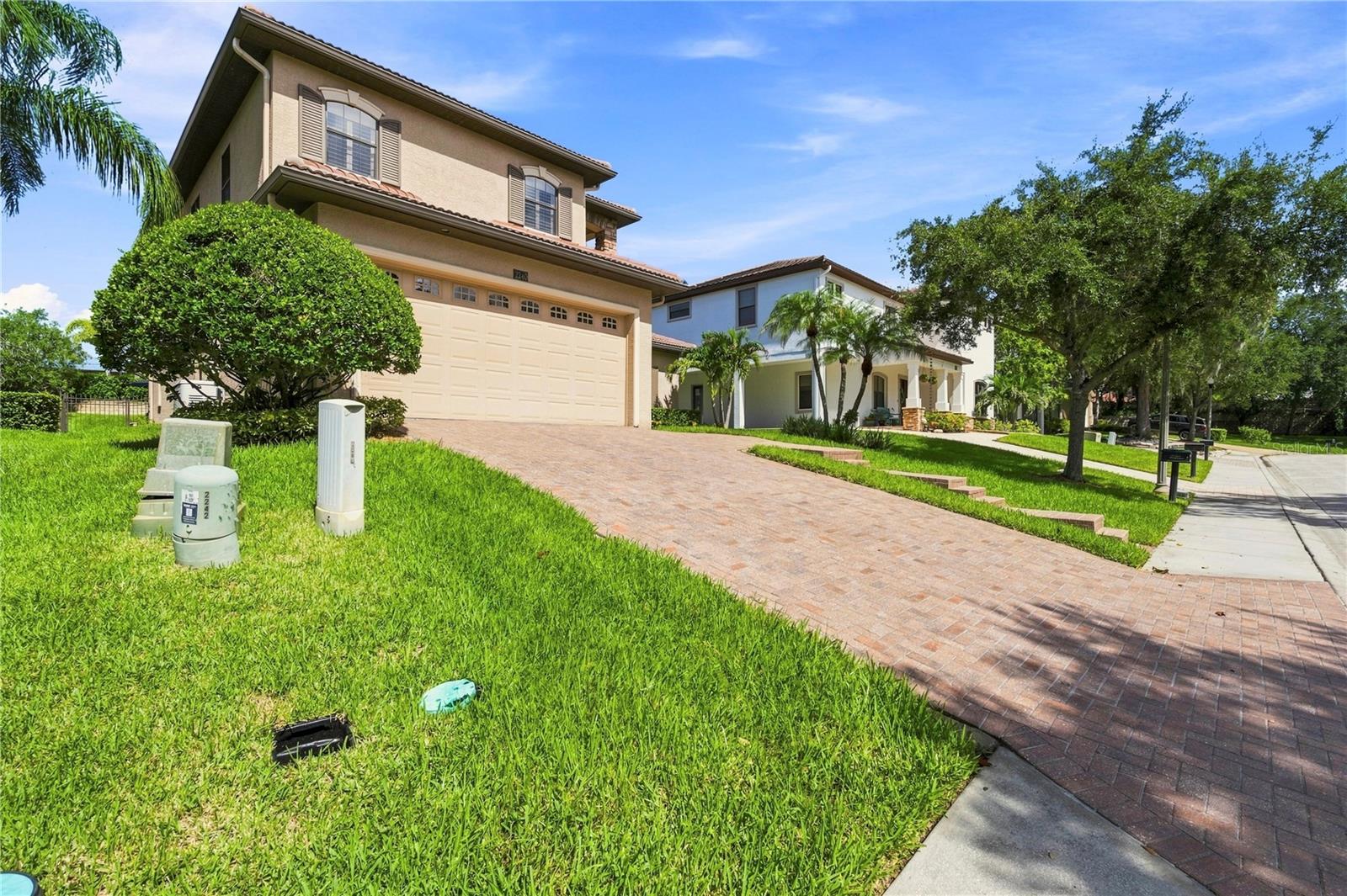 2240 CYPRESS HOLLOW COURT