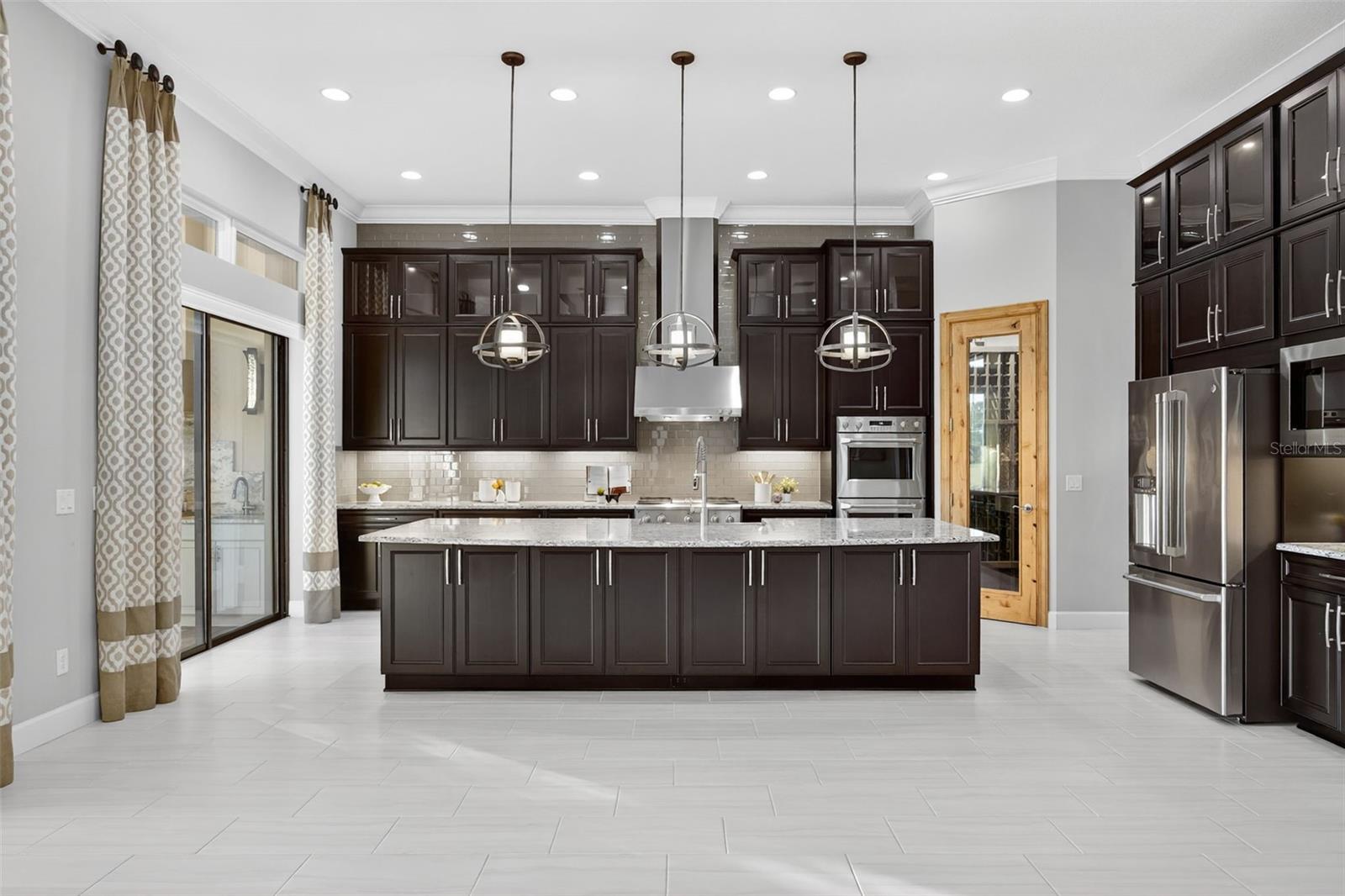 ESPLANADE PH VIII SUBPHASE A & B - Residential