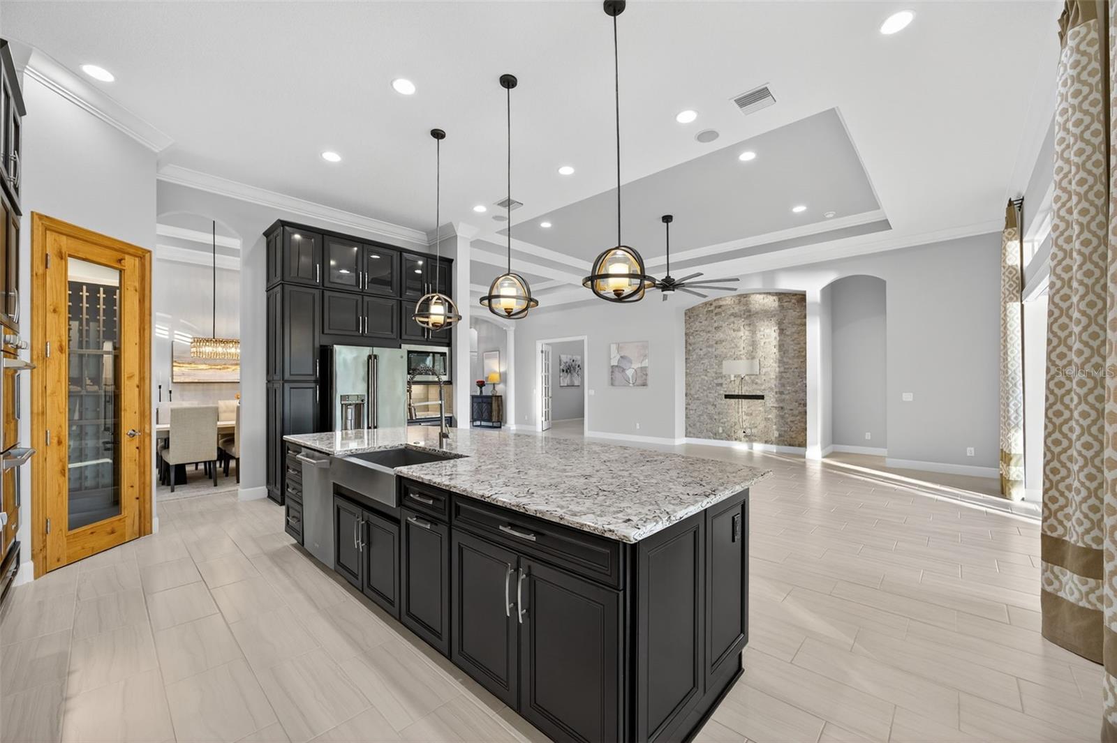 ESPLANADE PH VIII SUBPHASE A & B - Residential