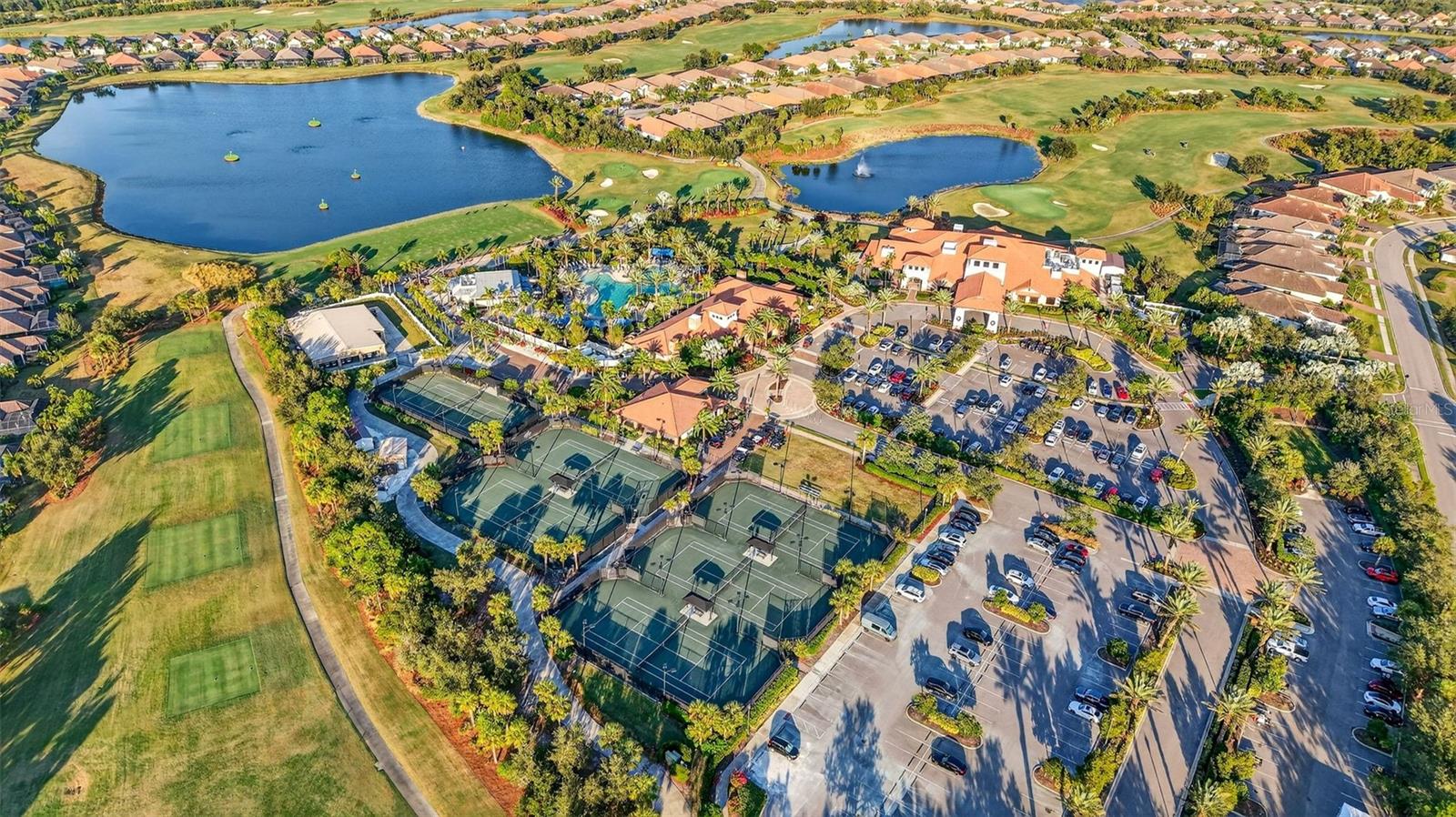 ESPLANADE PH VIII SUBPHASE A & B - Residential