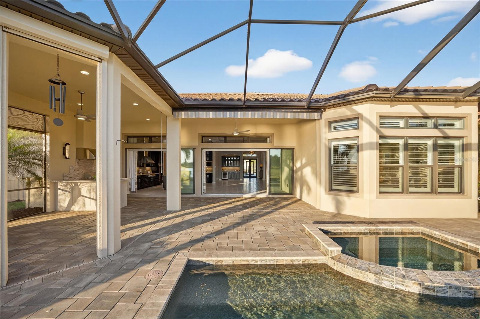 ESPLANADE PH VIII SUBPHASE A & B - Residential