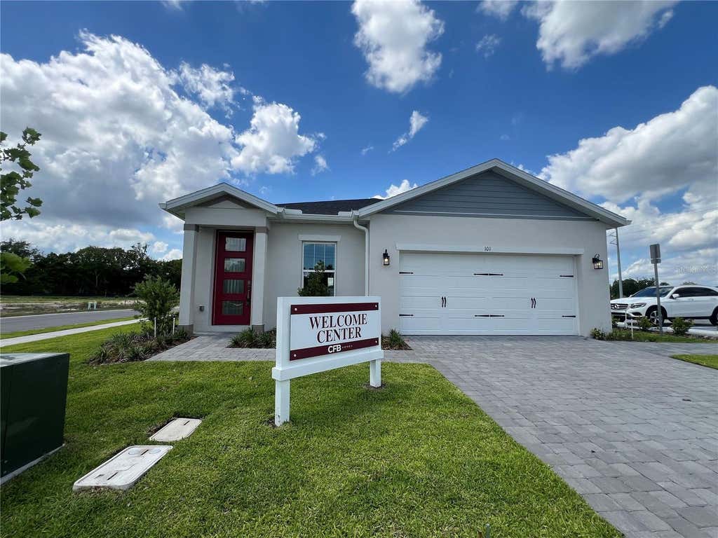 Photo of 101 Elena Lavin Circle, Orlando, FL 32807 (MLS # O6430683)