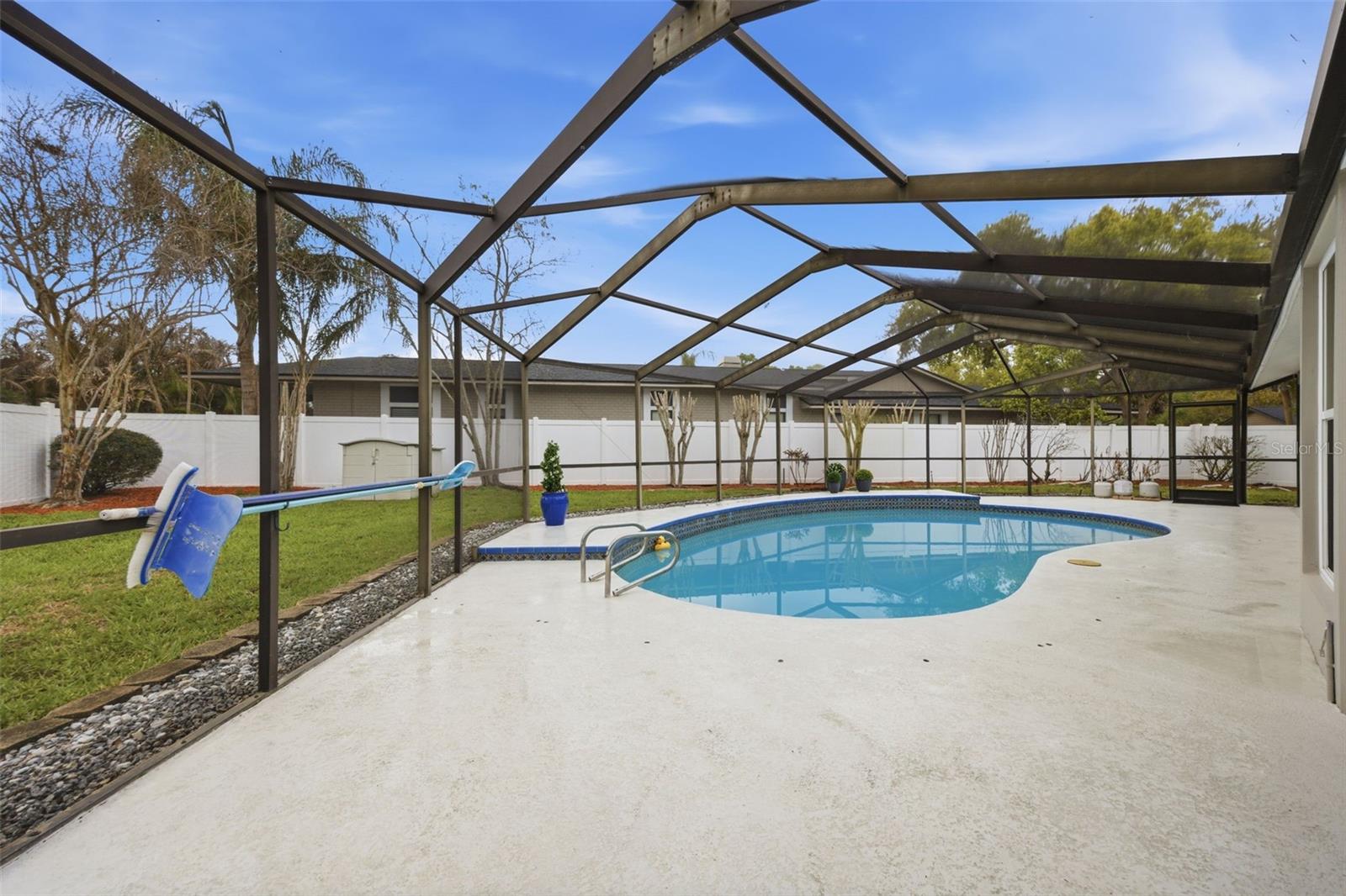 EAST LAKE WOODLANDS - Residential