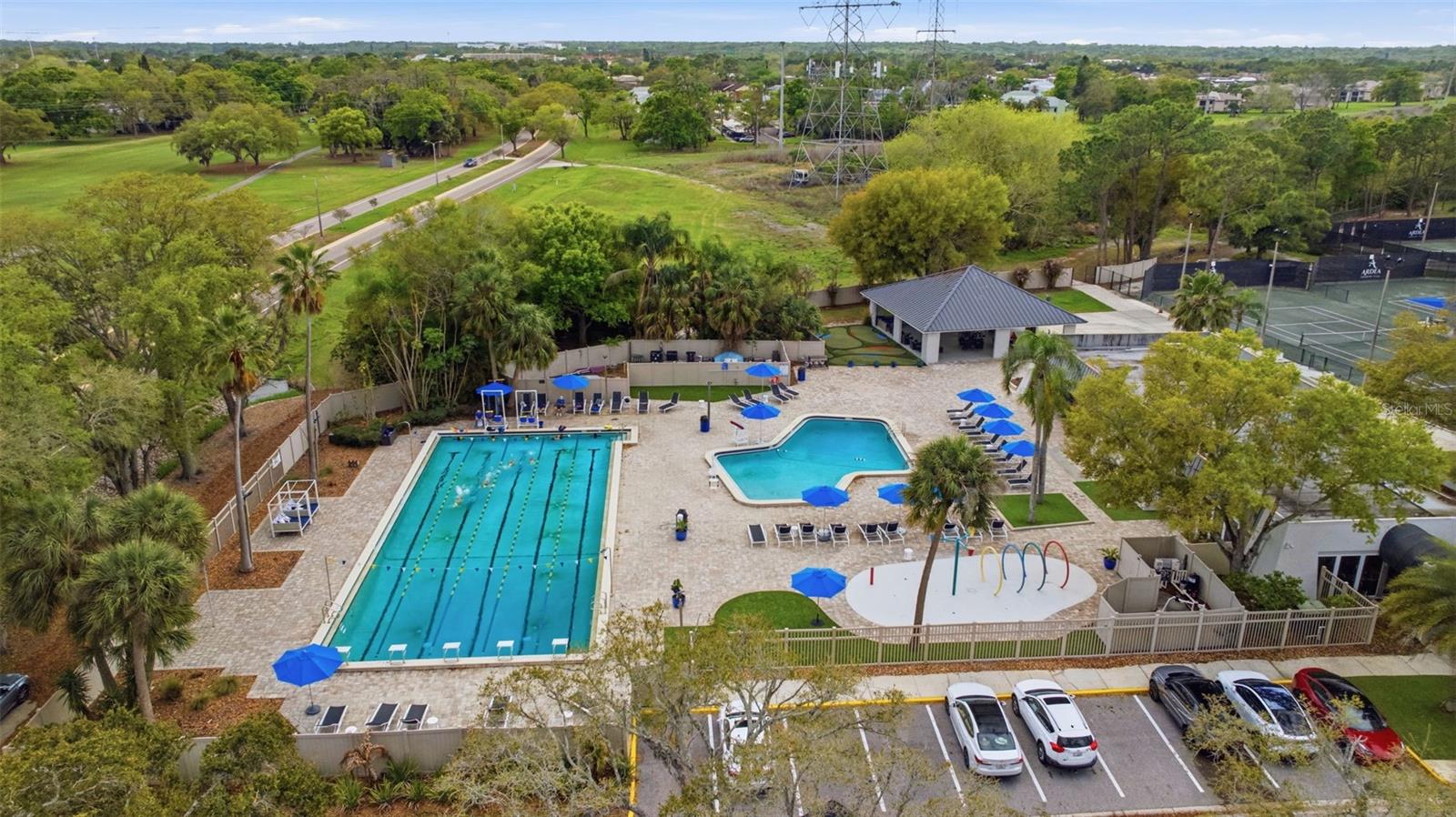 EAST LAKE WOODLANDS - Residential