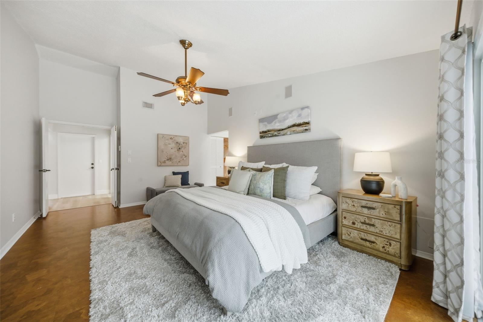 EAST LAKE WOODLANDS - Residential