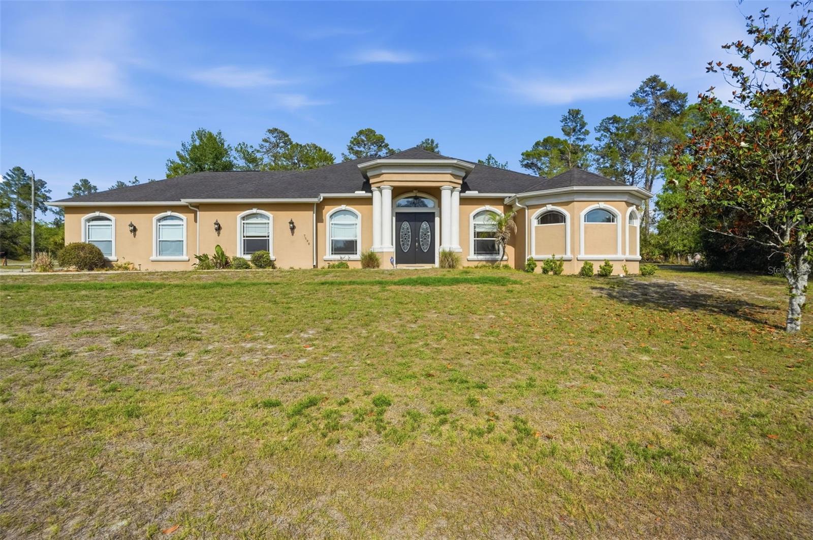 ROYAL HIGHLANDS - Residential