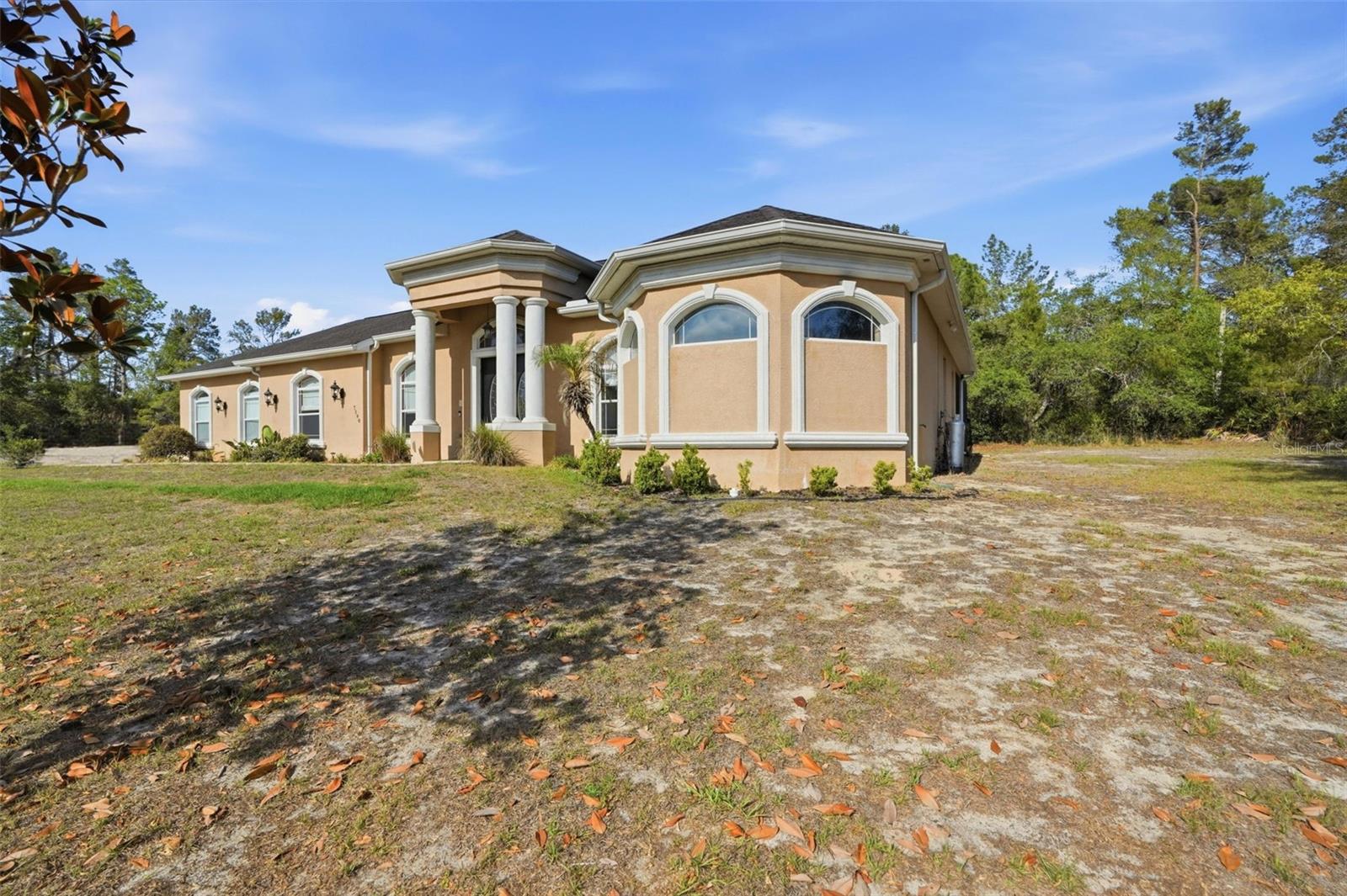 ROYAL HIGHLANDS - Residential