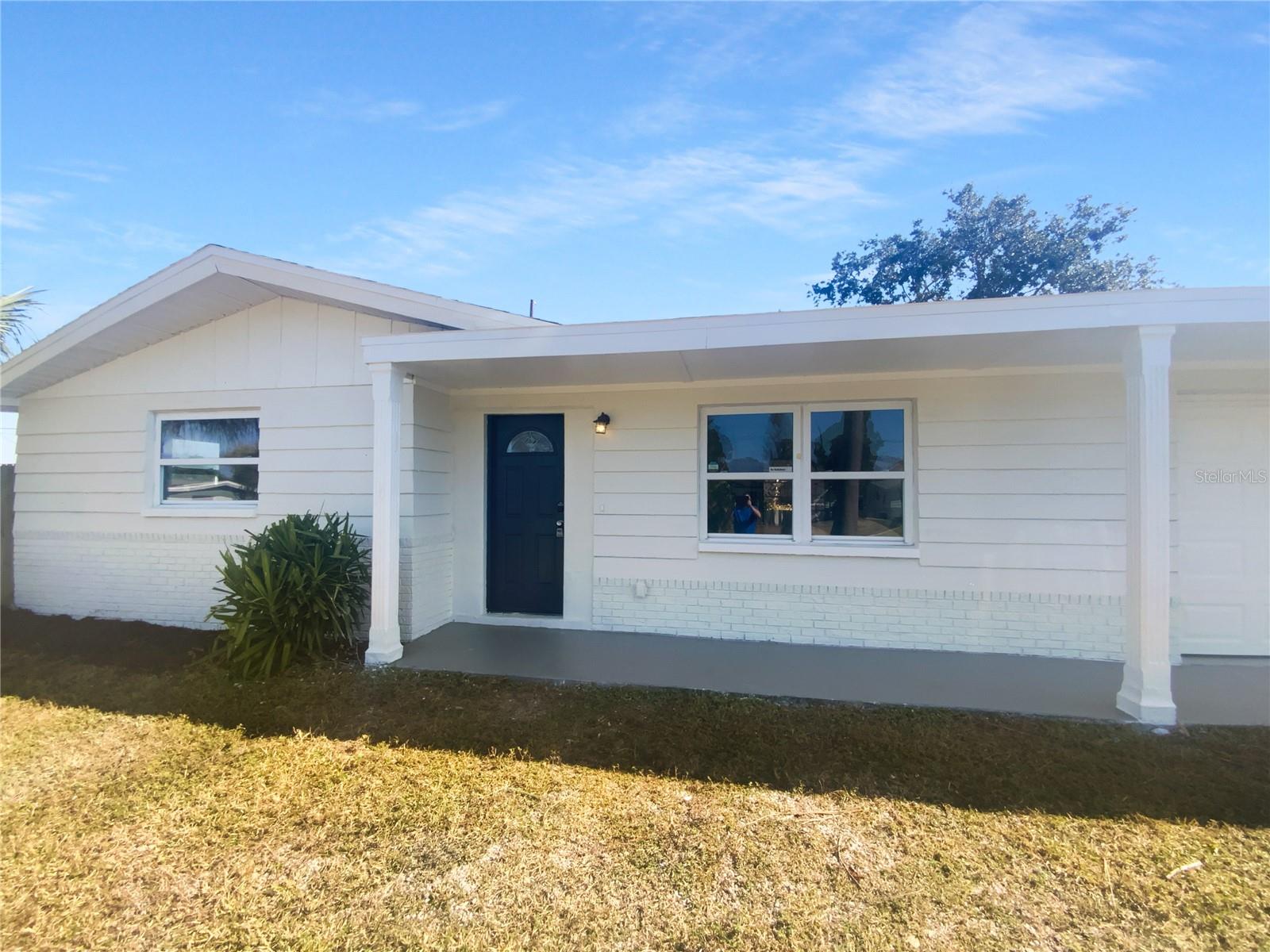 BEACON SQUARE - Residential