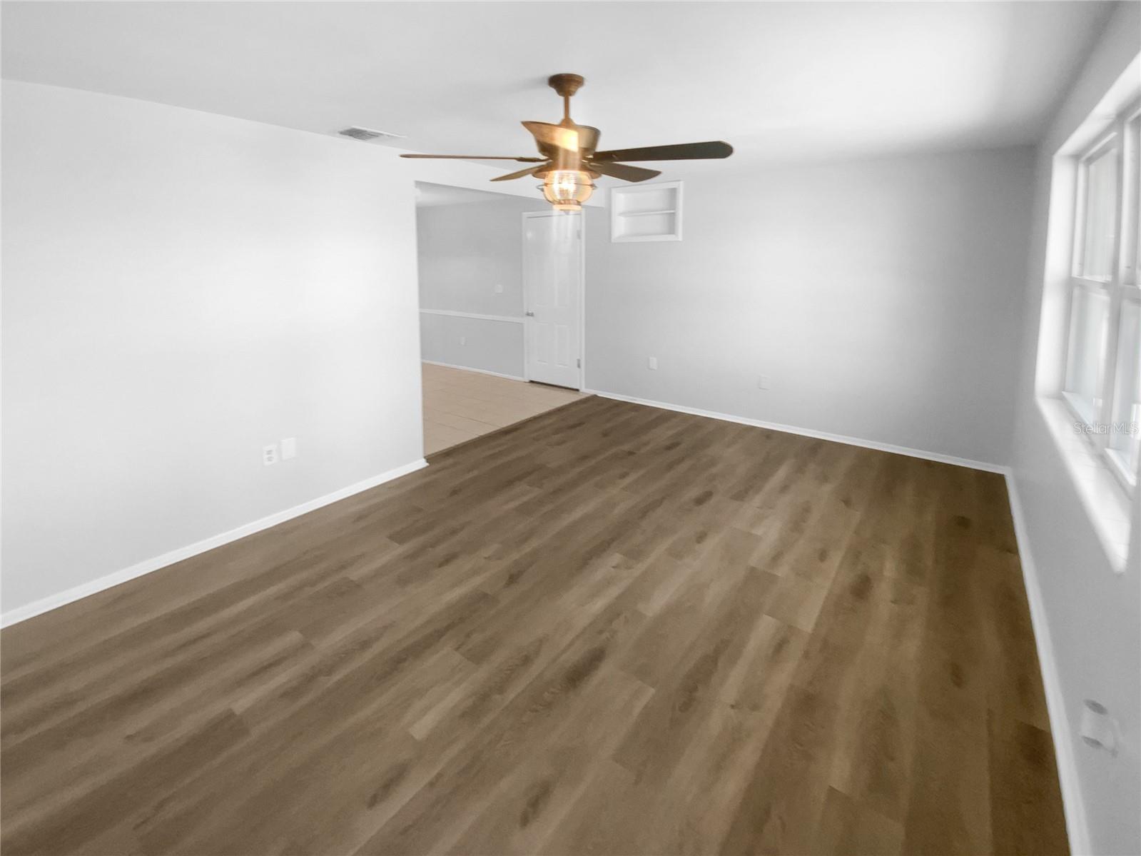 BEACON SQUARE - Residential