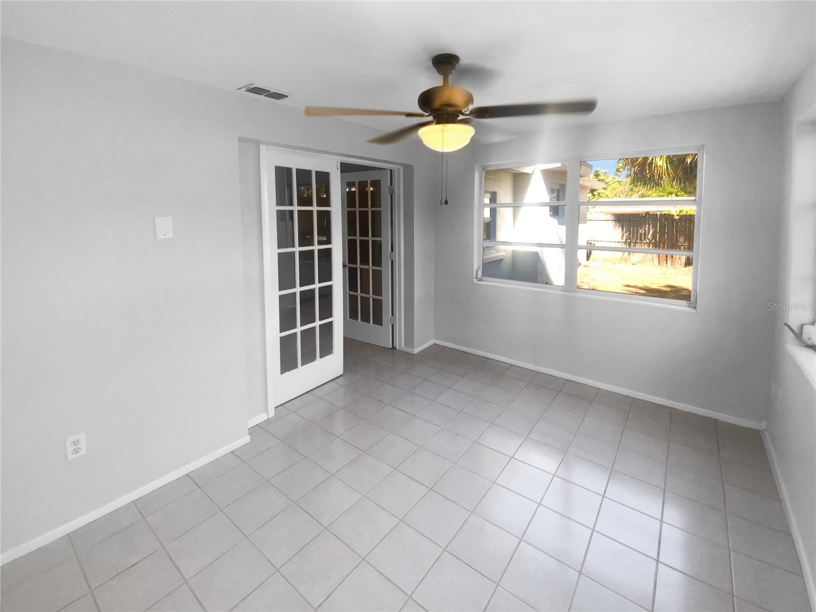 BEACON SQUARE - Residential