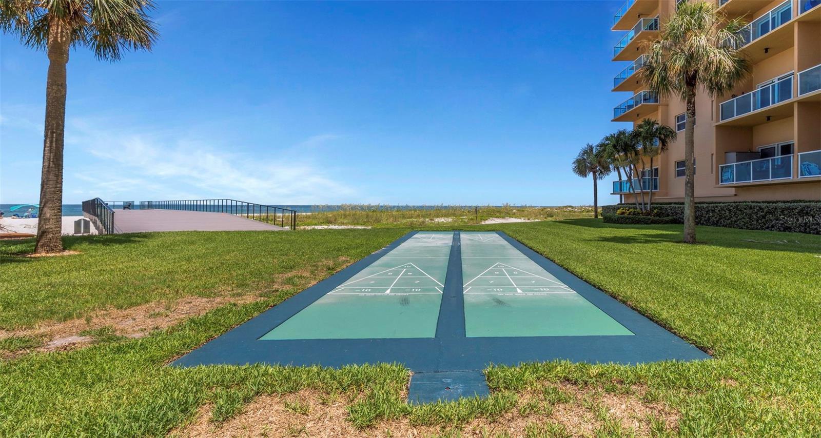REGATTA BEACH CLUB CONDO - Residential Lease