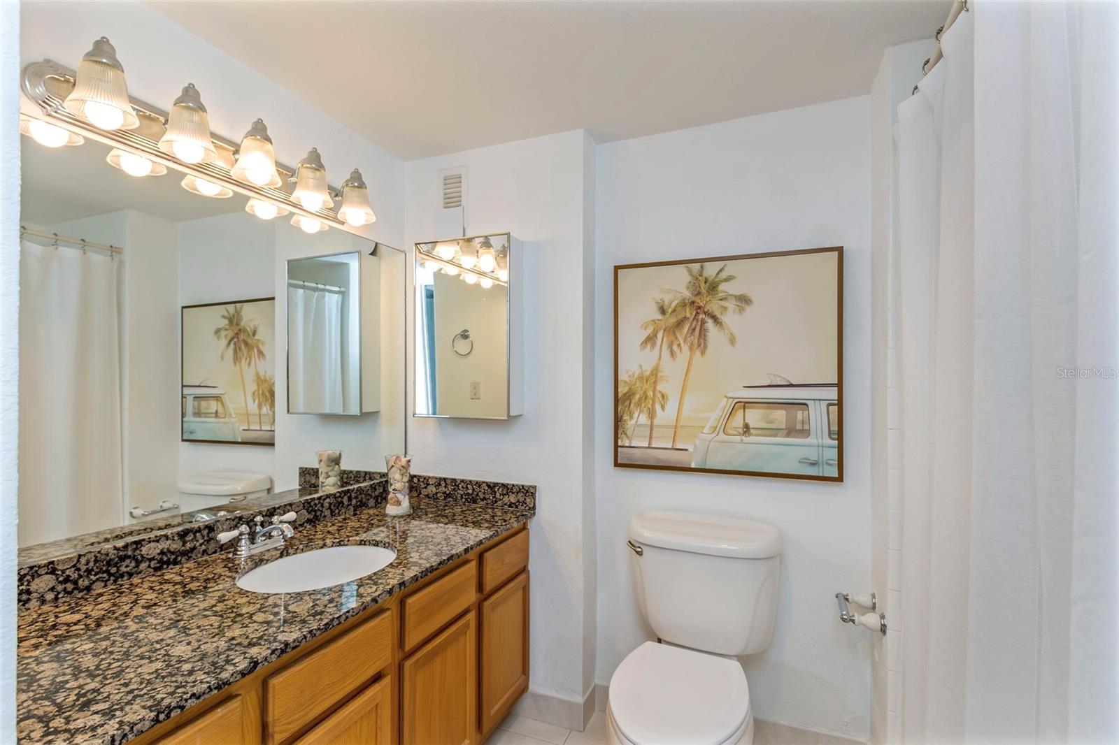 REGATTA BEACH CLUB CONDO - Residential Lease