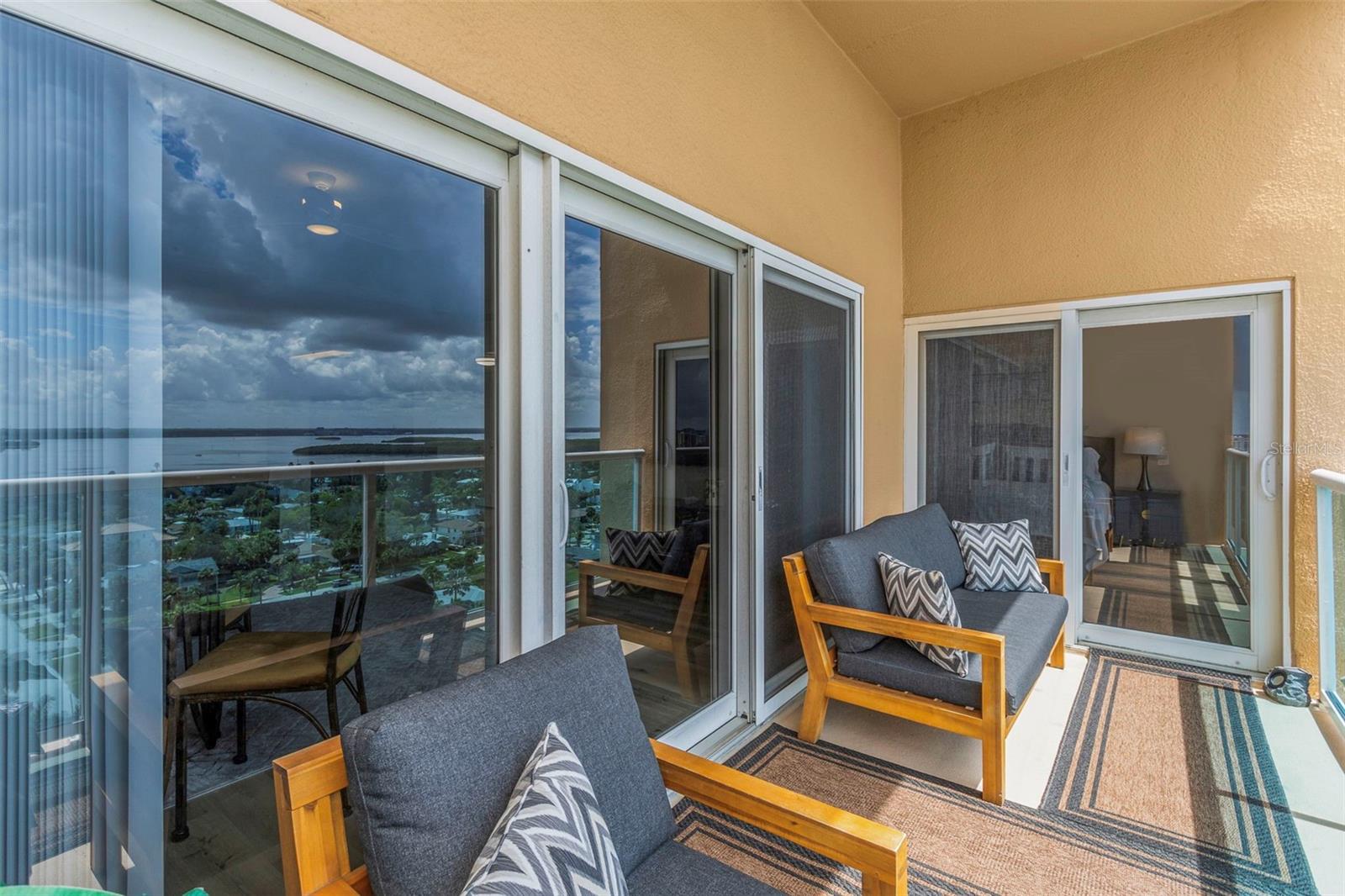 REGATTA BEACH CLUB CONDO - Residential Lease