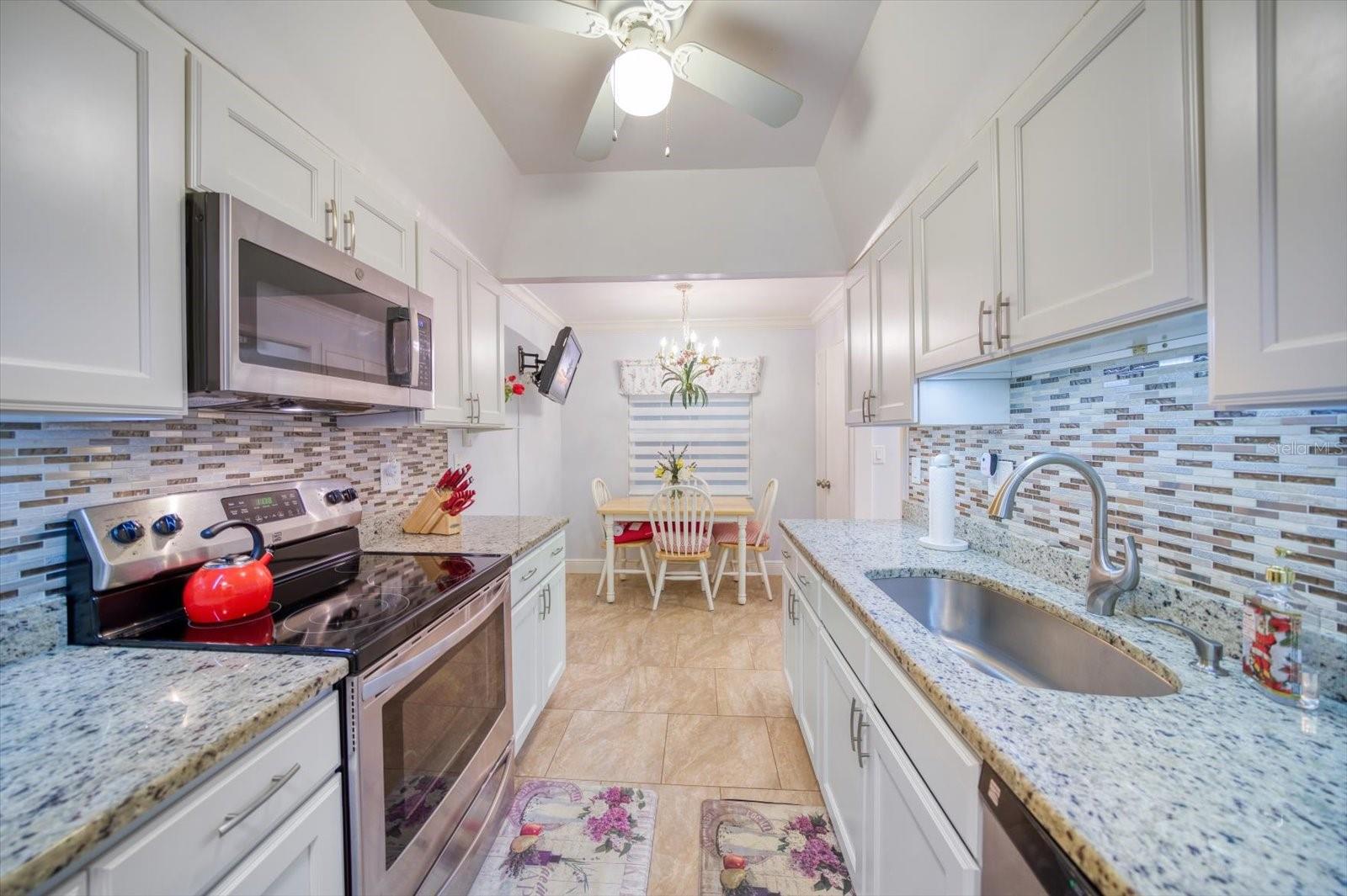 SERENO DEL SOL CONDO - Residential