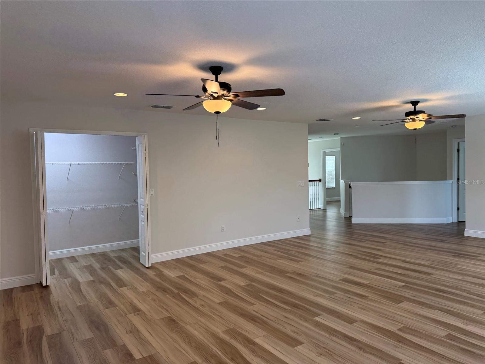 FORESTBROOKE PH 01 Q - Residential