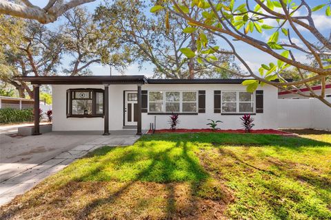 A home in TAMPA