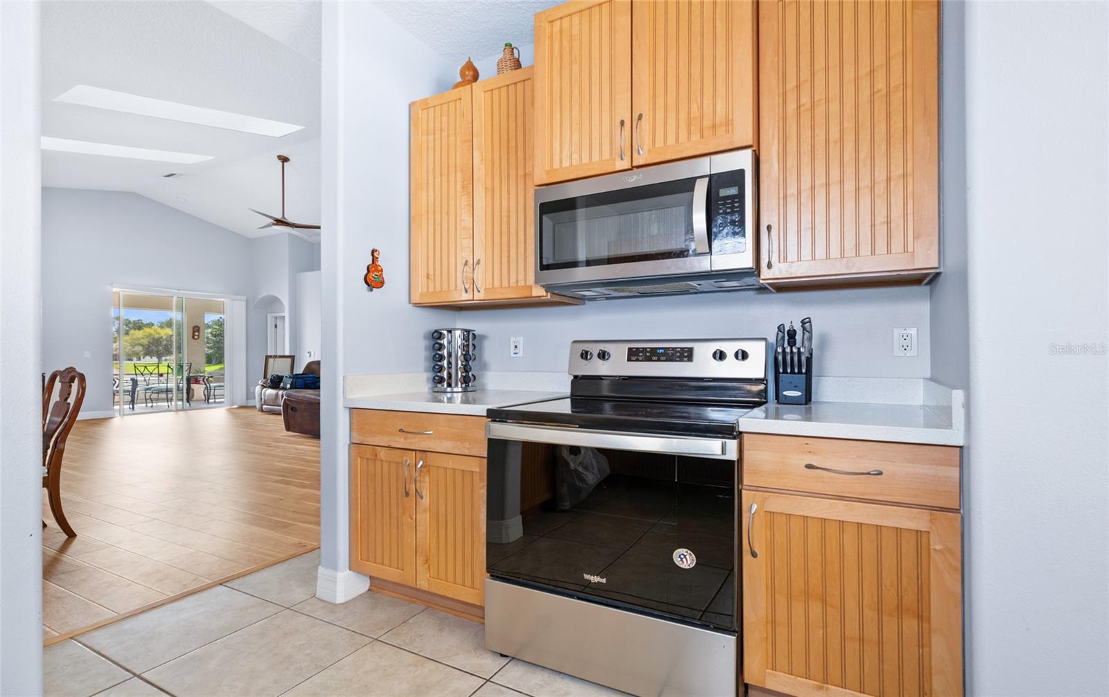 RIVERGATE PH 02 - Residential