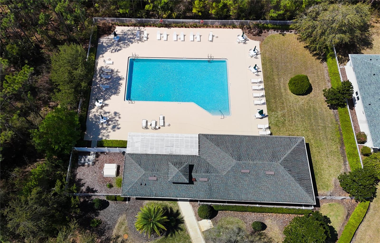 RIVERGATE PH 02 - Residential