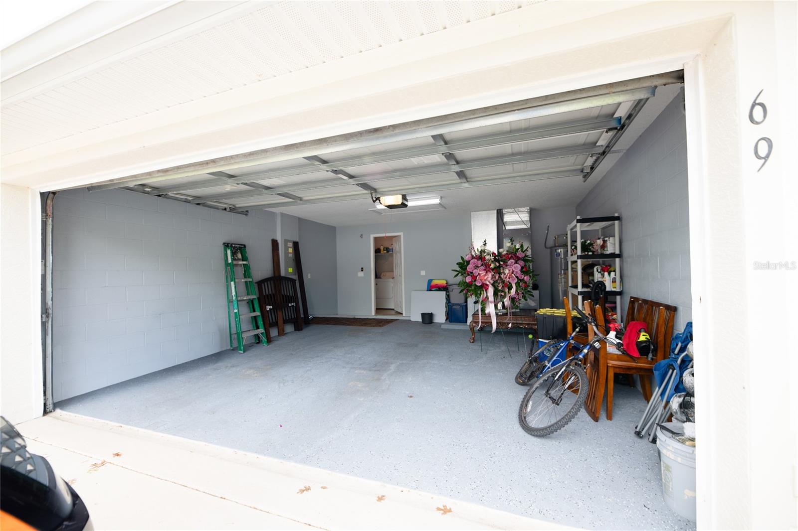 RIVERGATE PH 02 - Residential