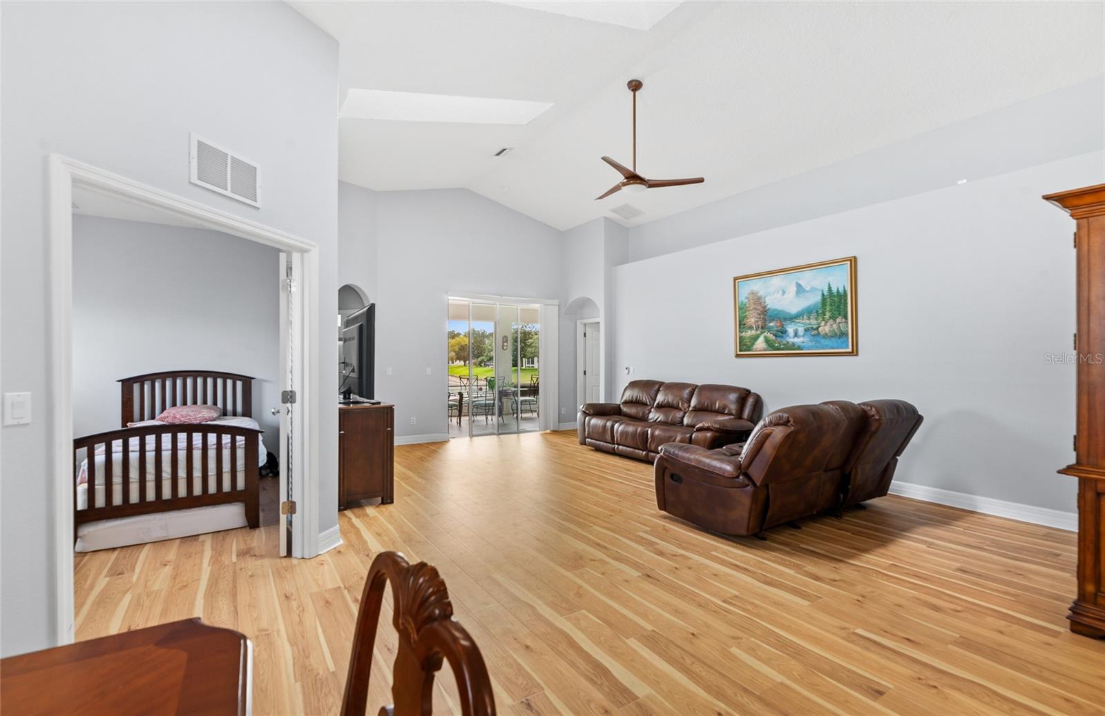 RIVERGATE PH 02 - Residential